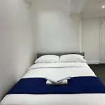 Apartment-Sleep6-Wifi-Family Friendly