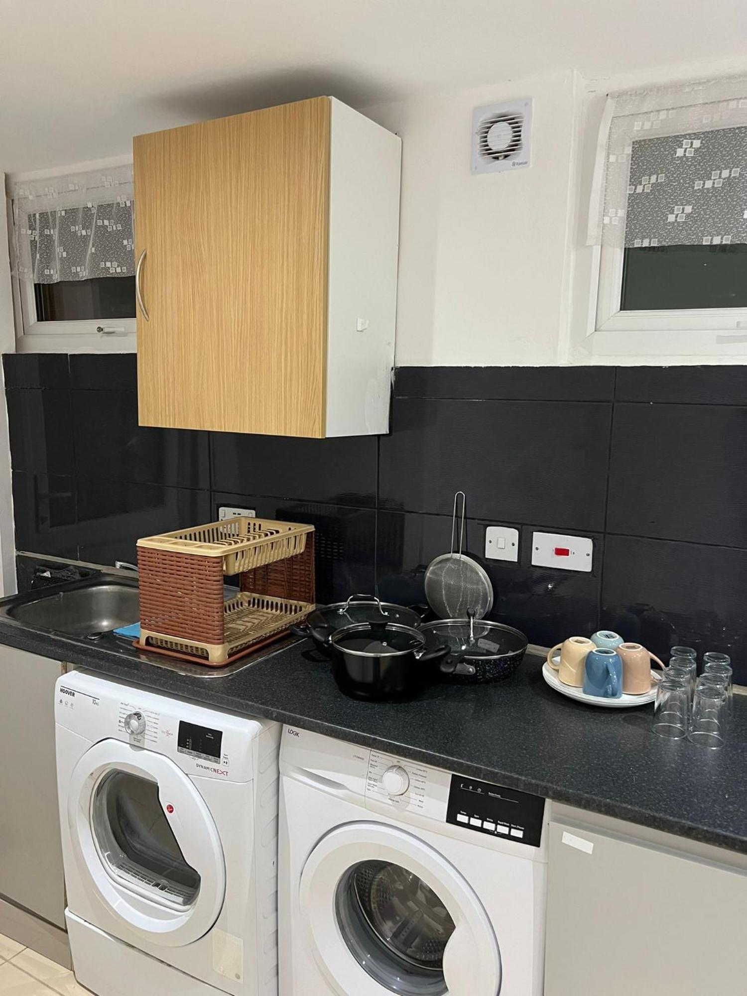 Apartment-sleep6-wifi-family Friendly * Londra